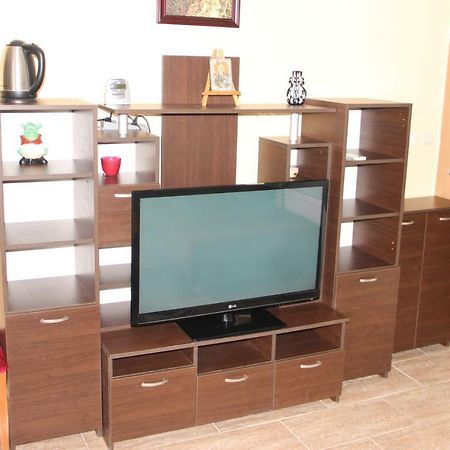 Complex Ruzh Apartments Sables d'or Extérieur photo