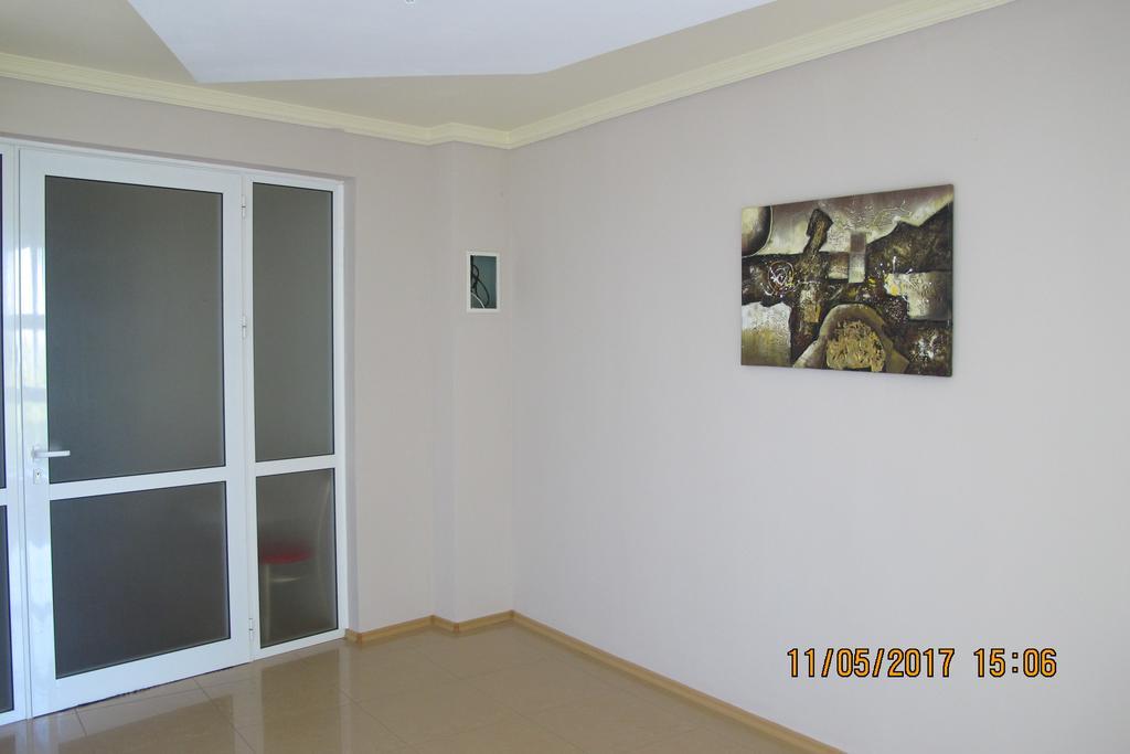 Complex Ruzh Apartments Sables d'or Extérieur photo