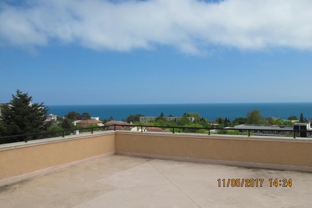 Complex Ruzh Apartments Sables d'or Extérieur photo