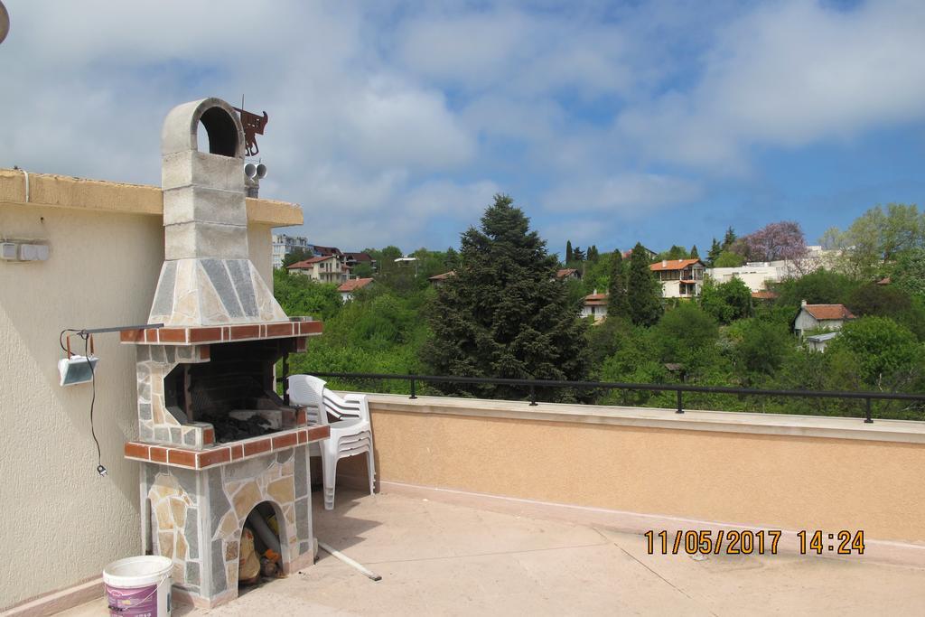 Complex Ruzh Apartments Sables d'or Extérieur photo